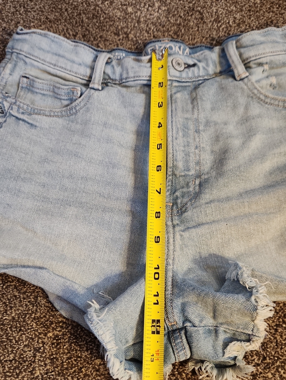 Arizona Jean Co - Highest Rise Mom Shorts - Size 10 - Picture 7 of 8